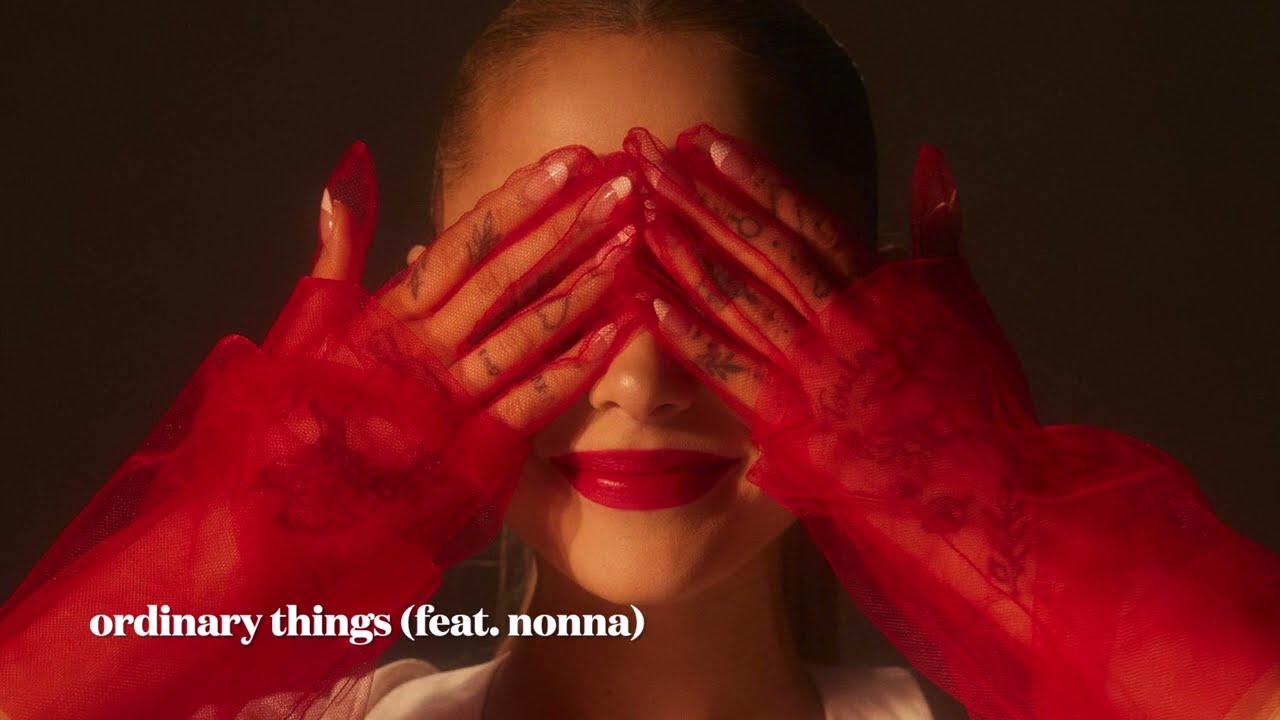 ordinary things - ariana grande (empty arena)