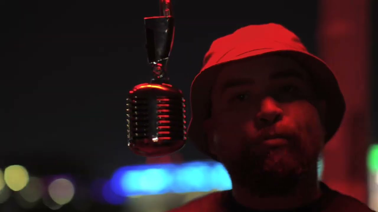 Red Inf - “Fake Smiles”  On the Seene performance