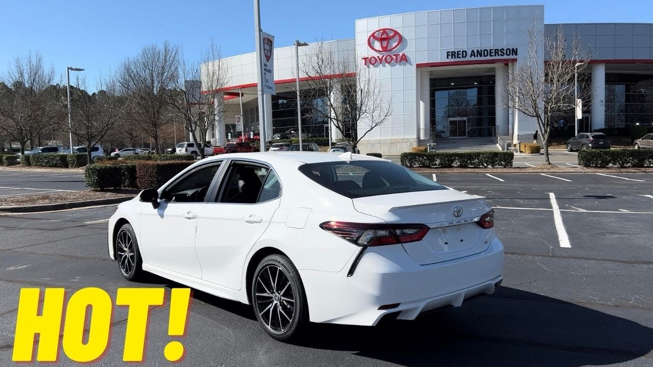 Available: 2022 Toyota Camry SE - Super White! - YouTube