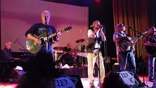 Ozark Mountain Daredevils - Beauty in the river ( live )10-3-2014