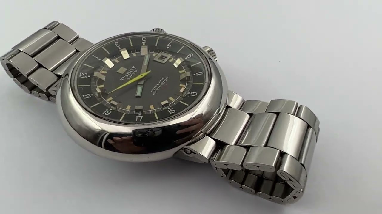Vintage TISSOT 44596 Navigator T12 Automatic 24 Hour Bezel All SS Cal 788 - 44 mm