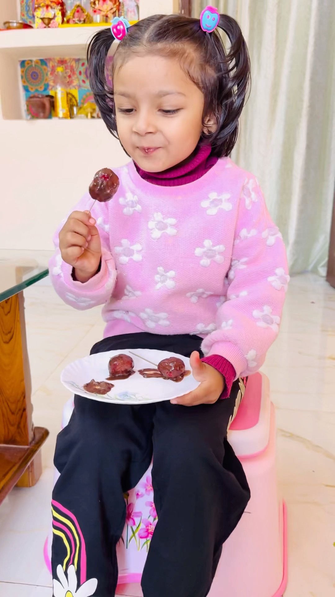 Tooktook se lollipop leke heathy kaise bana di?