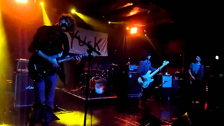 Yuck - Get Away, live at Scala, London 18/05/11