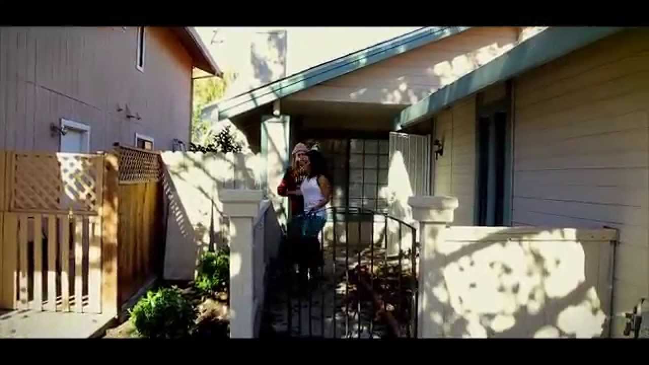 Charitte - Let You Go (Official Video)