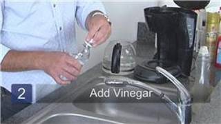 Detailed Kitchen Appliance Cleaning : How to Clean Coffee Makers with Vinegar Details