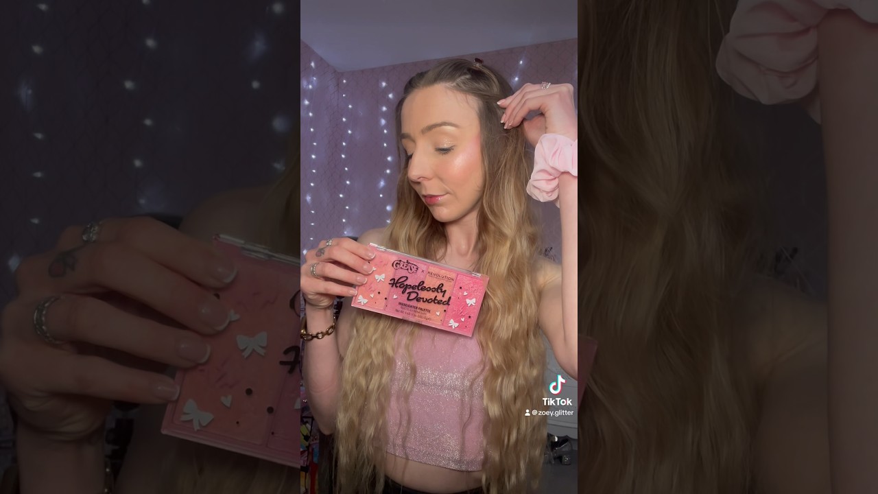 Grease The Movie Highlighter 🍿🎥 Makeup Revolution 🩷 