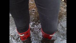 TEASER FLOODING MY WEDGE WELLIES