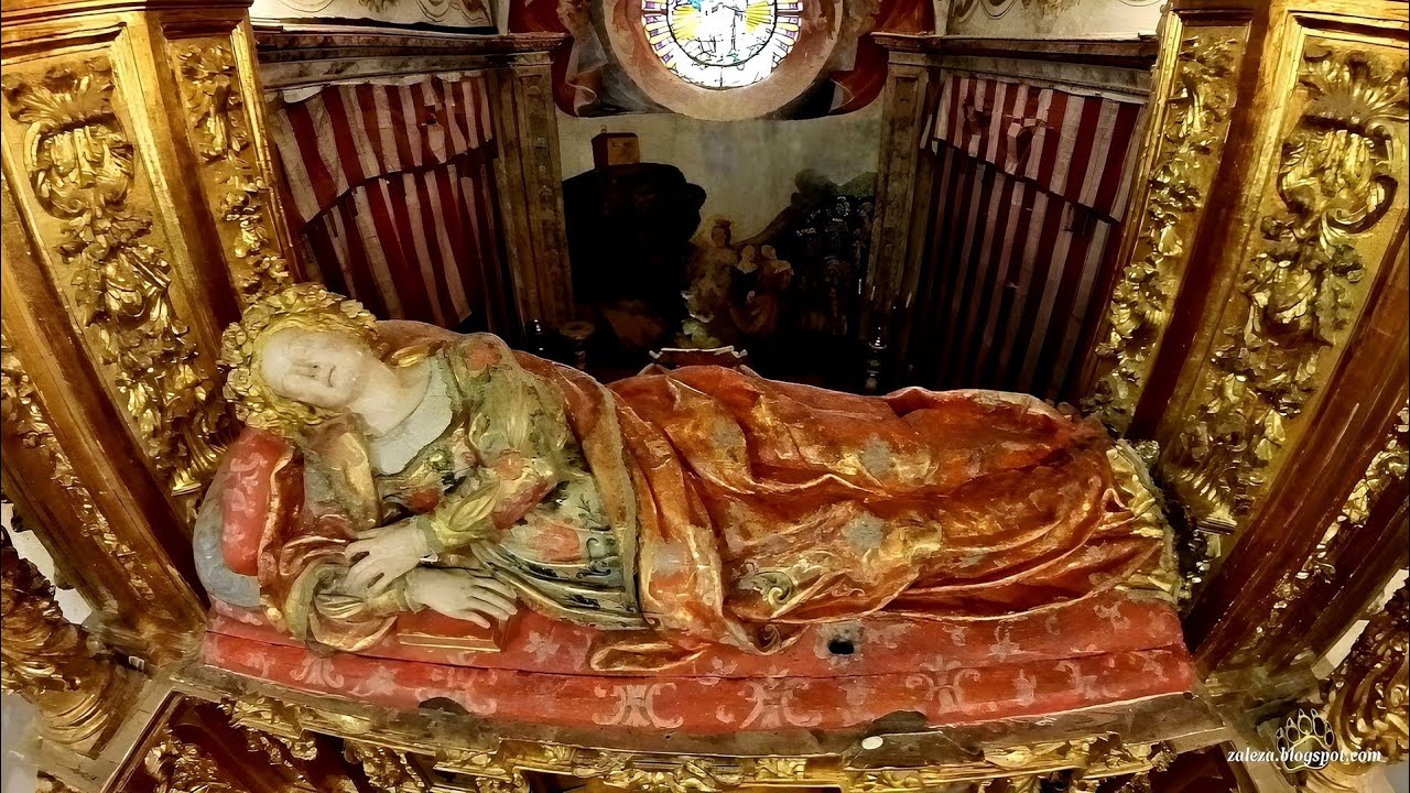 Interior del Santuario de Santa Casilda (Salinillas de Bureba)