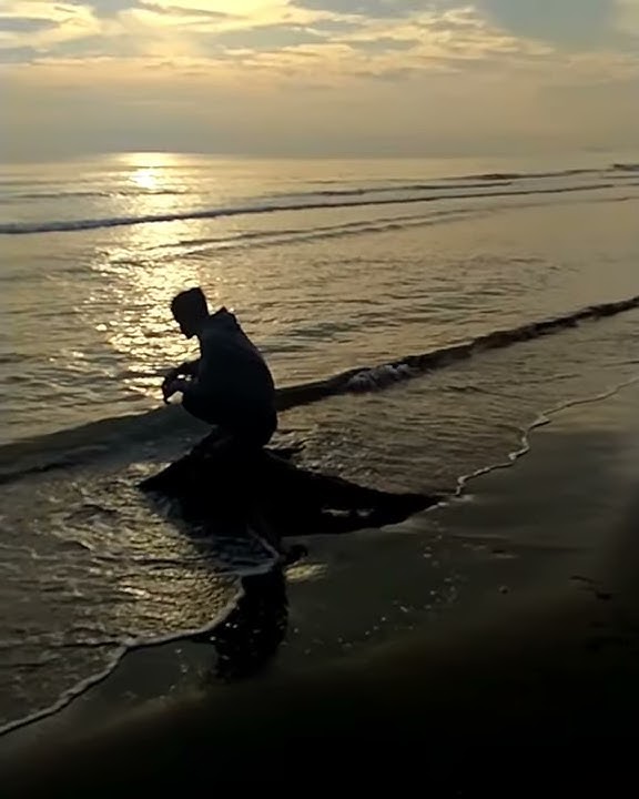 story wa 30 detik Ou Senja🥺.                #storywa #ststusvidio #senja #wisatapantai