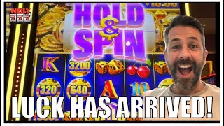 LUCK HAS ARRIVED ON A BRAND NEW SLOT MACHINE! BIG WIN on VEGAS GOLD!