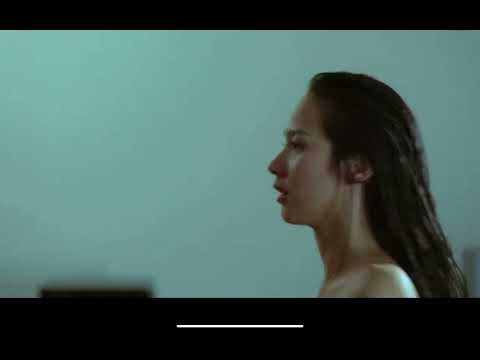 อั้ม เร จูบ