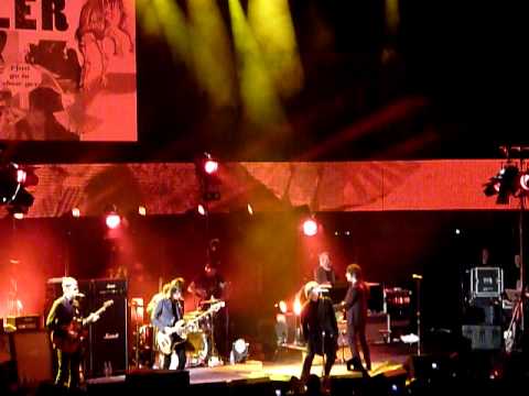 Beady Eye Royal Albert Hall 25 March 2011 Andy Bell Direct Hit