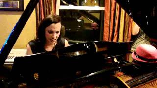 Lzzy Hale (Halestorm) - Rose In December (Private Performance) 8/16/11