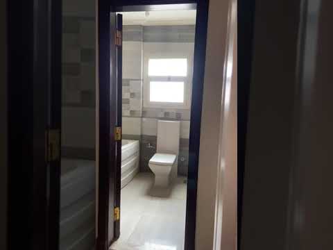 شقة رائعة مع رووف بكامل المسطح للبيع بكومباوند طيبة جاردنز مدينة 6 اكتوبر