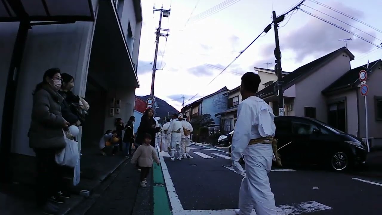 新宮市　お燈祭り当日の夕方　阿須賀神社　速玉大社