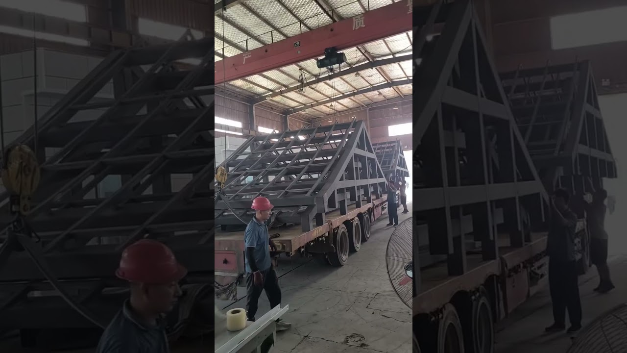 Heavy steel roof structure and heavy steel frame structure for building house and factory
