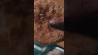 - Paşa, Ekmeğin Içine Patlayıcı Koyuyor