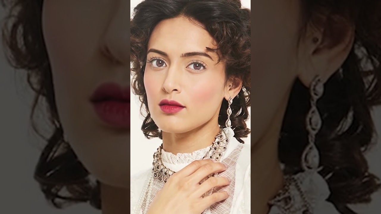 Victorian Beauty Standards: Consumption Chic 