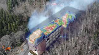 6000m² de toiture en flammes! Une centaine de pompiers à pied d'œuvre. Drone - image thermique