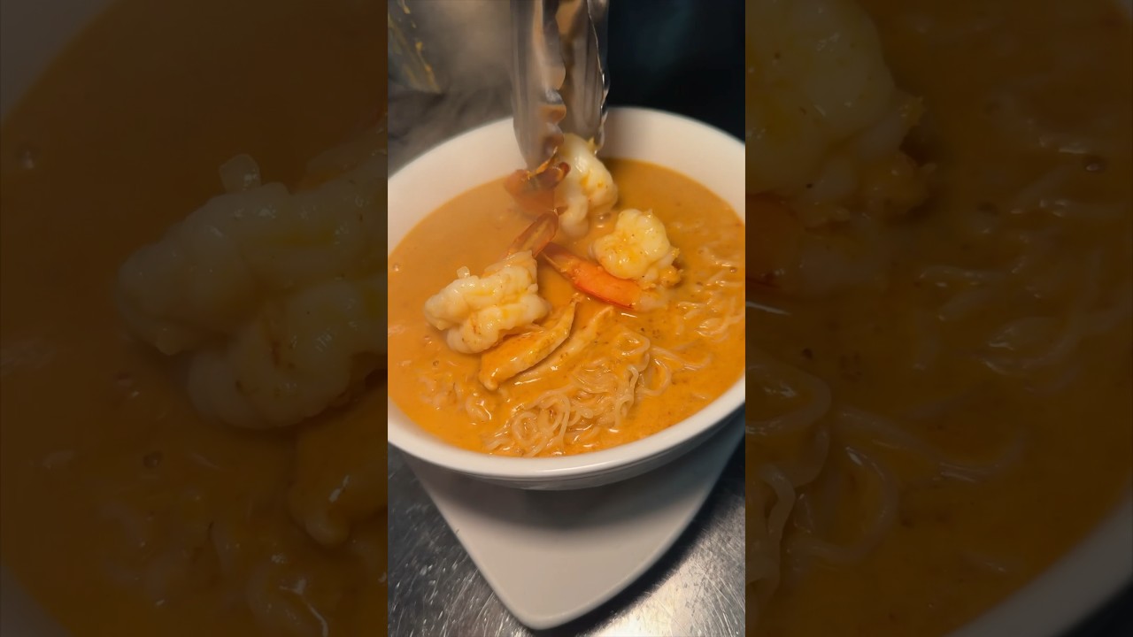 The KAO SOI from @Durian New Rochelle New York! 🤤🔥 Yes, please! Love this Thai spot! #DEVOURPOWER