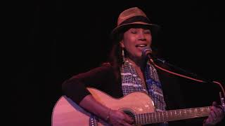 &quot;Kaulana Na Pua&quot;, Performed By Shawn And Lehua