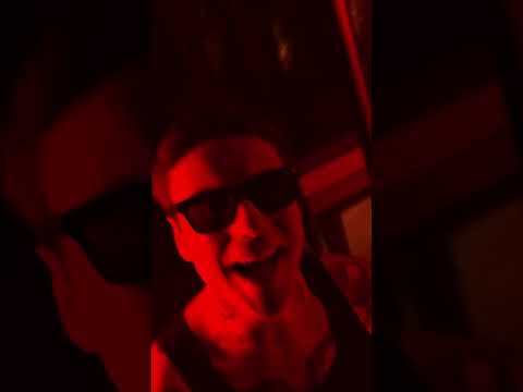       25 04 25     21 04 25 