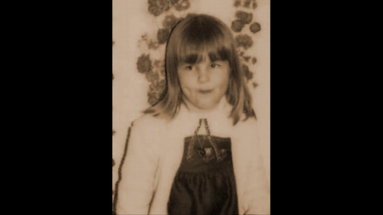Melanie Melanson - Missing since 1989 - YouTube