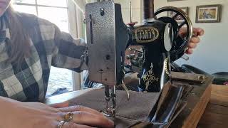 Pfaff 11 - Antique Sewing Machine  - sewing upholstery