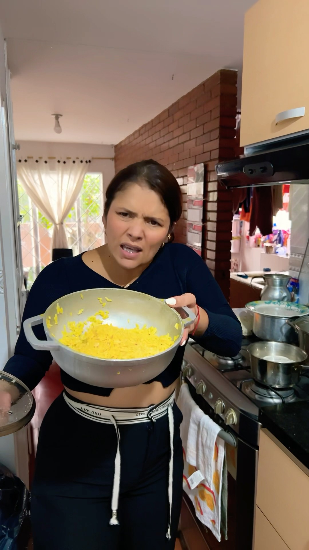 OTRA VEZ ARROZ ?#humor #cosasdefamilia #comedia #shortviral