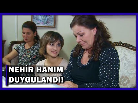 Nehir Hanım Duygulandı! - Yaprak Dökümü 173.Bölüm