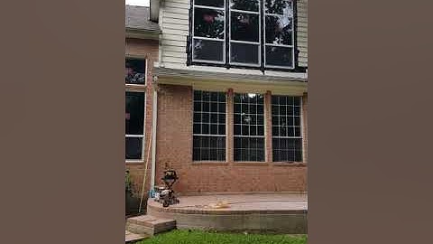 Episode 23 - Grids vs no grids in your windows. Do windows look better with or without grids?