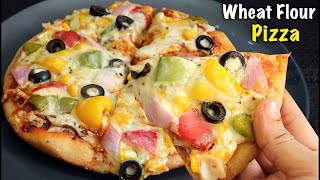 ఒవేన్ లేకుండా ఇంట్లో ఉంటె వాటితోనే ఇలా పిజ్జా చేస్కోండి | Pizza Recipe | Wheat Flour Pizza in Telugu screenshot 4