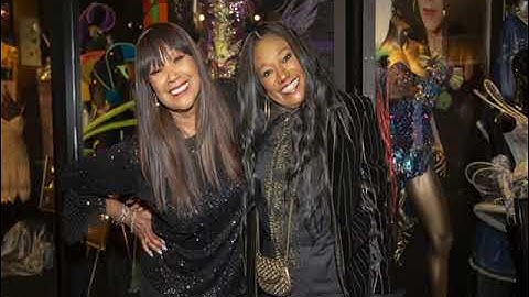 Anita Pointer of The Pointer Sisters [RIP] & Donelle Dadigan of The Hollywood Museum Chat Exhibit!