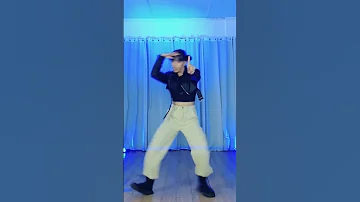 Stray Kids CASE 143 Innah Bee Ft Shopcider Outfits 