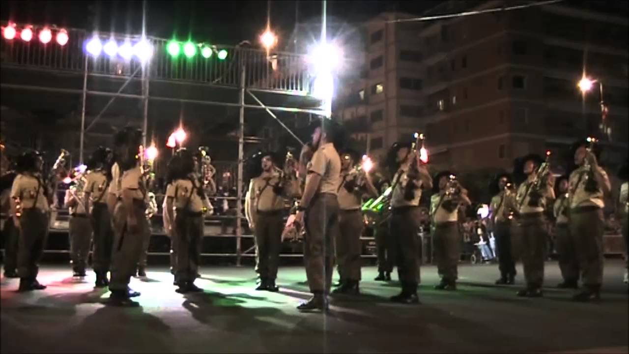 Reggimento di Papà - Raduno Nazionale Bersaglieri Salerno 2013 Fanfara Palermo