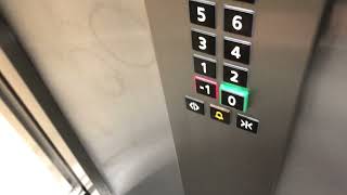 Fail Fahrstuhl Schindler 3000 Park Avenue Im Parkhaus Nh Hotel Hamburg