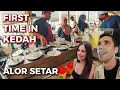 Eating with locals in kedah malaysia   alor setar vlog 2023