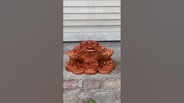 Tượng cóc thiềm thừ tài lộc chiều rộng 30 40cm chất liệu gỗ hương nguyên khối