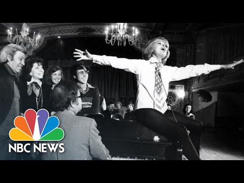 Broadway Icon Carol Channing Passes Away At 97 | NBC News