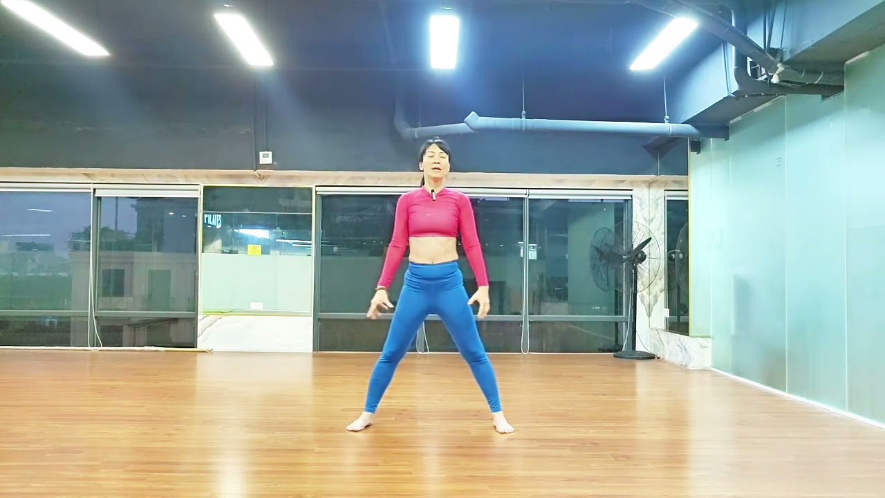 Bài tập yoga không thảm - HLV Thái Hòa (12/2/2026)