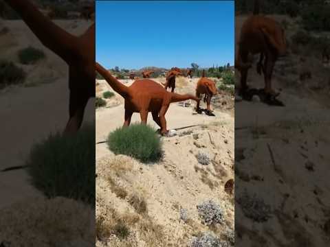 Video: Galletas pļavu Borrego Springsas skulptūras