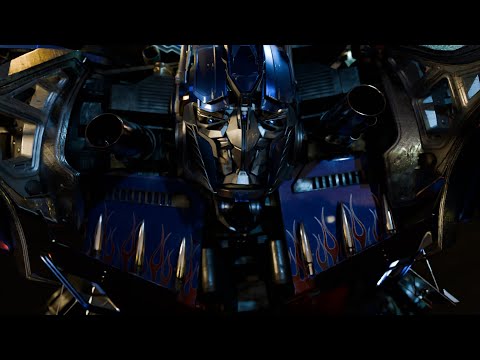 Transformers 2007 Autobots vs Sector 7 scene recreation.