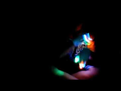 mike haveing fun gloving 5678