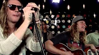 Dirty Heads "Spread Too Thin" - Live Acoustic Session at BETA Records