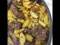 AGNELLO AL FORNO CON PATATE