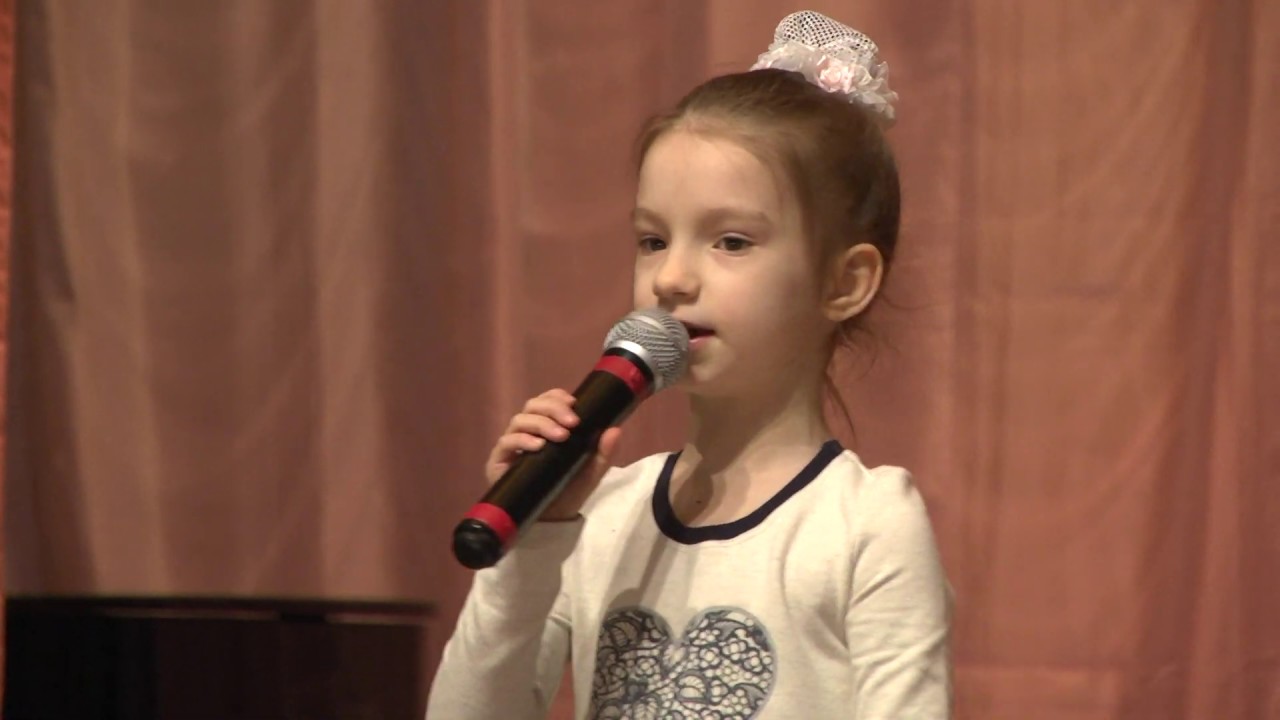 Бабкина Анастасия, 6 лет. \"Колыбельная\" - YouTube