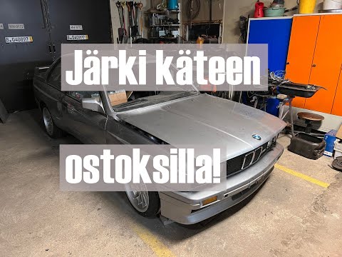 Video: Tottut Käsiin