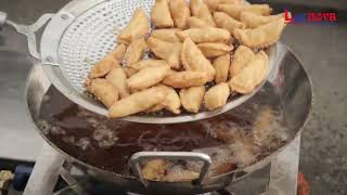 Dumpling machine | SAMOSA MAKING MACHINE |AUTOMATIC पकौड़ी बनाने की मशीन | AUTOMATIC SAMOSAMAKING