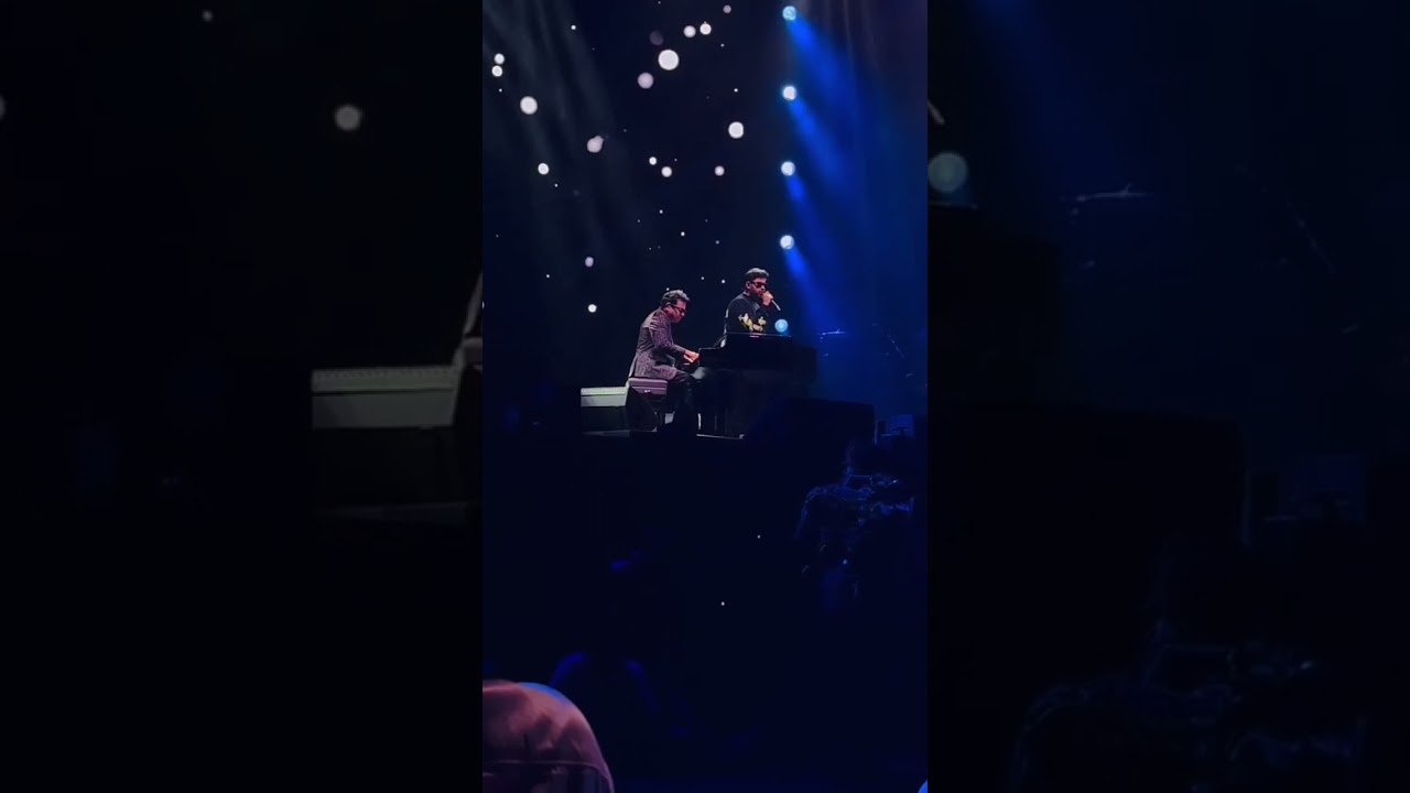 #Ninaivirukka live ft. #ARRahman and #ARAmeen 🖤 #PathuThala