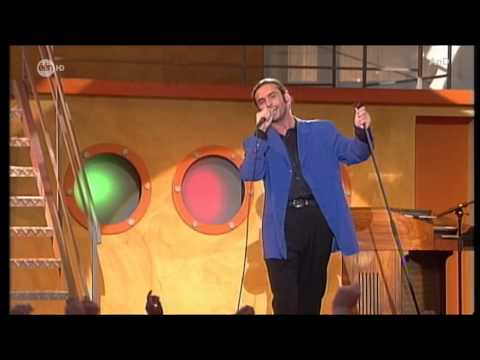 Wet Wet Wet - Love is all Around